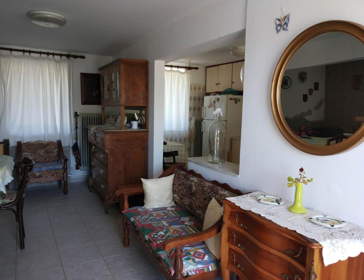 Ellina'S Home - Euboea Island Greece Oxilithos Exterior photo