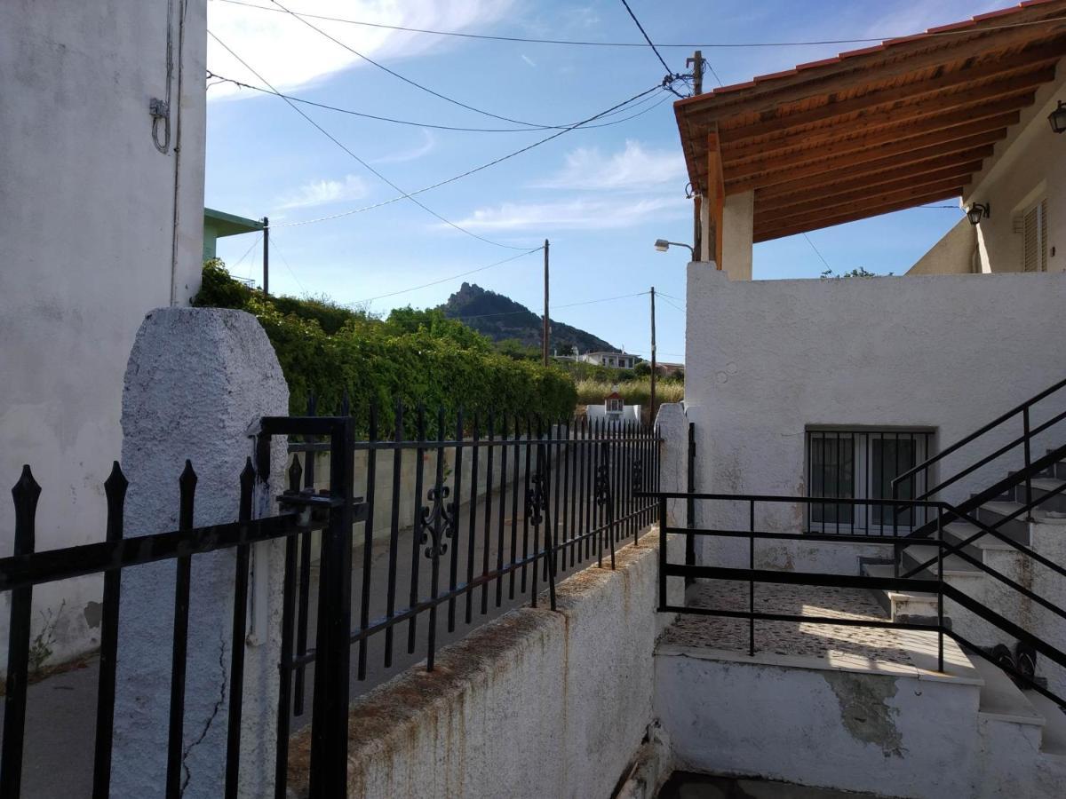 Ellina'S Home - Euboea Island Greece Oxilithos Exterior photo